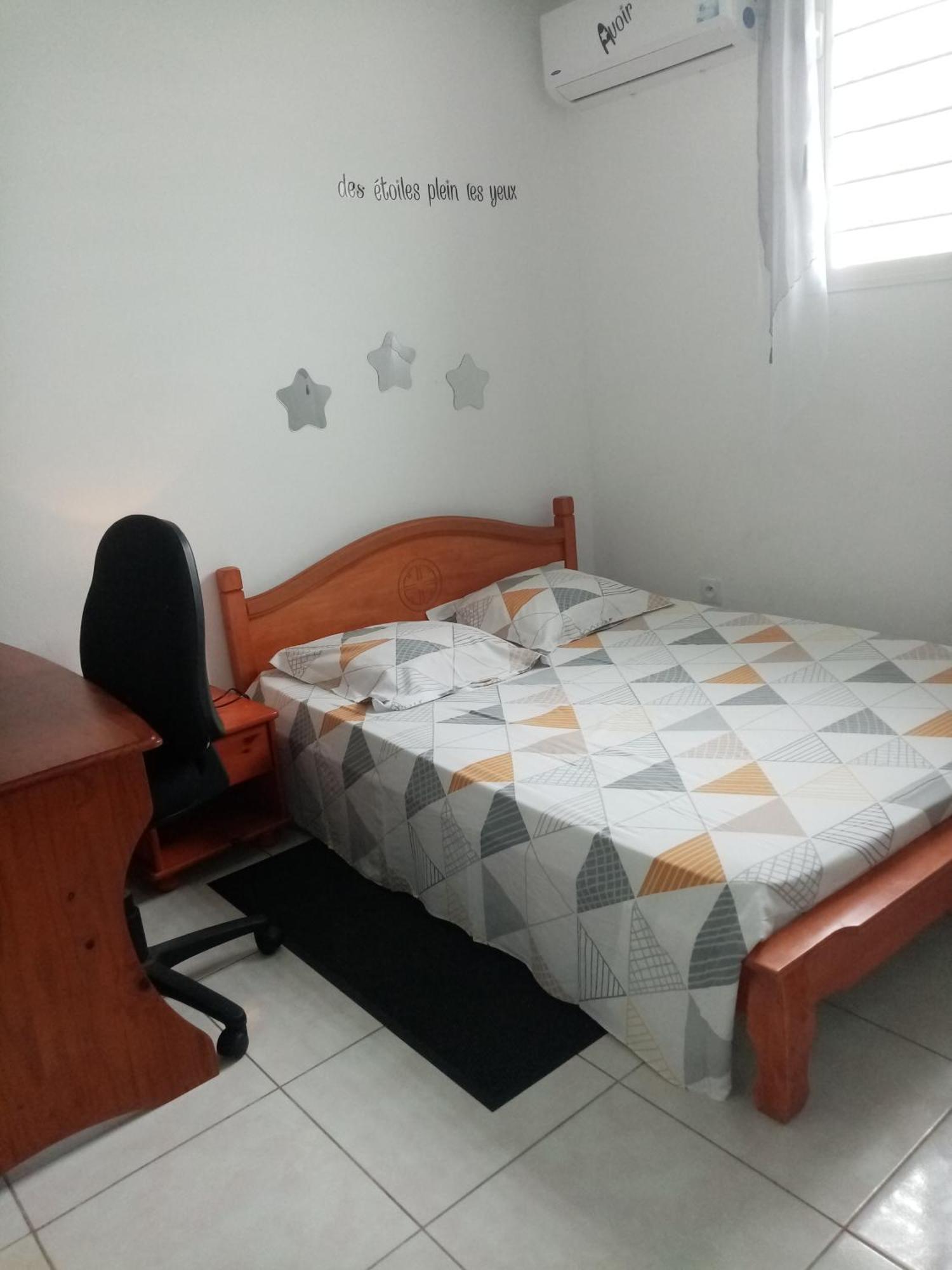 Le T2 Tranquille Apartment กูรู ภายนอก รูปภาพ